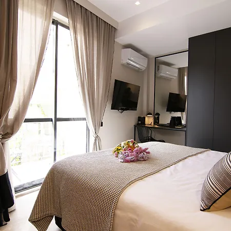 Cityzoe Athens Suites-3